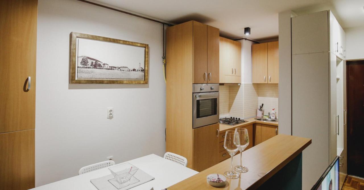 Prestige Apartment غورنيي ميلانوفاك المظهر الخارجي الصورة